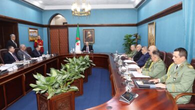 الرئيس الجزائري يترأس اجتماع المجلس الأعلى للامن