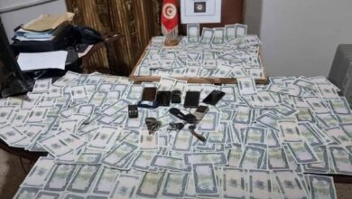 الداخلية التونسية: تفكيك شبكة مشتبه بها في تزوير عملة أجنبية بقفصة