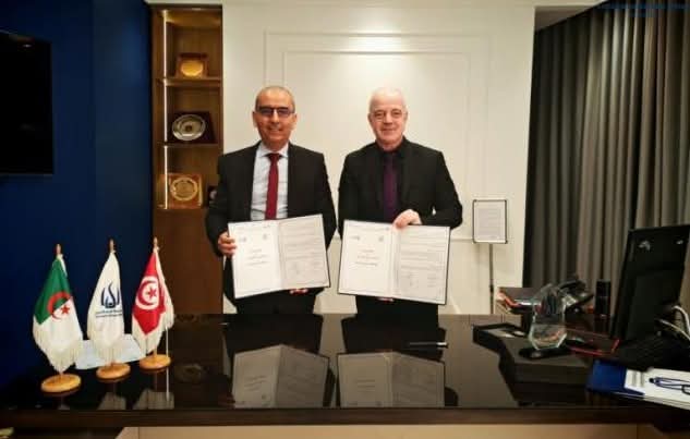 جامعة خنشلة الجزائرية وجامعة صفاقس التونسية توقعان اتفاقية تعاون دولي