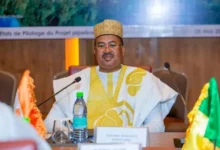 الإفراج عن وزير النفط السابق في النيجر بركي بعد عام من الاعتقال