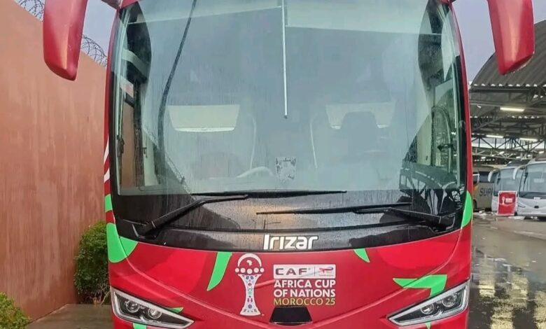 وراء كواليس "كان 2025".. أسرار حافلات الفخامة التي تنقل المنتخبات في المغرب