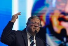 وزير الأمن القومي الإسرائيلي يتهم مبعوثي ترامب بـ"السذاجة" خلال اجتماع حكومي