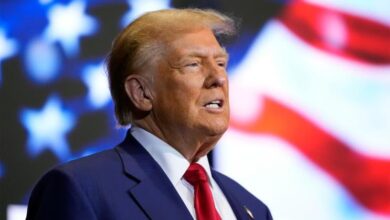 ترامب: لدينا "قوة عسكرية هائلة" تتجه نحو إيران استعداداً لأي طارئ 2 ترامب: لدينا "قوة عسكرية هائلة" تتجه نحو إيران استعداداً لأي طارئ