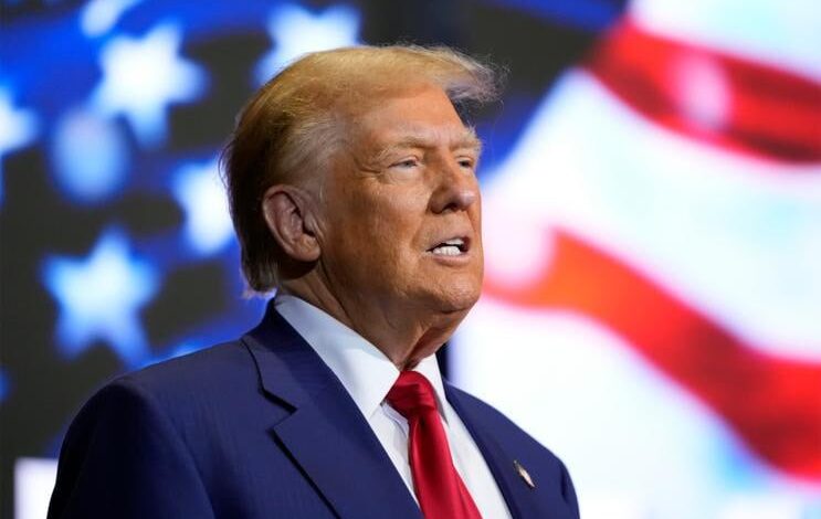 ترامب: لدينا "قوة عسكرية هائلة" تتجه نحو إيران استعداداً لأي طارئ