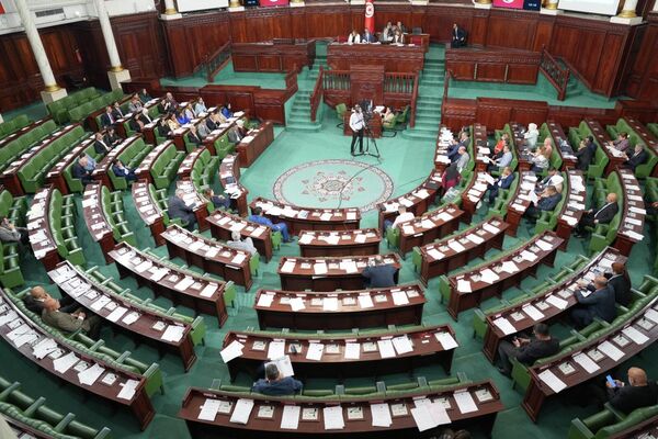 تونس تصادق على تعديلات ثلاث اتفاقيات مع الاتحاد الأوروبي وسط مخاوف اقتصادية 1 تونس تصادق على تعديلات ثلاث اتفاقيات مع الاتحاد الأوروبي وسط مخاوف اقتصادية