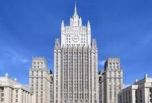 روسيا تدين التدخل الأجنبي في شؤون إيران وتحذر من تهديدات واشنطن