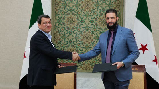 الشرع يؤكد التزام وحدة سوريا ويرفض أي صيغة فيدرالية في اتفاق مع قسد