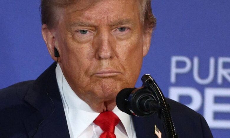 ترامب يرفض التعليق على غرينلاند ويدعو أوروبا للتركيز على أوكرانيا