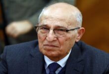 أسرة القيادي الفلسطيني نبيل شعث تنفي خبر وفاته وتؤكد: "يتمتع بصحة جيدة