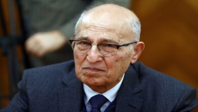 أسرة القيادي الفلسطيني نبيل شعث تنفي خبر وفاته وتؤكد: "يتمتع بصحة جيدة