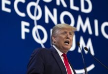 ترامب في دافوس: استبعاد الاستيلاء القسري على غرينلاند وتأكيد على التفاوض مع الدنمارك