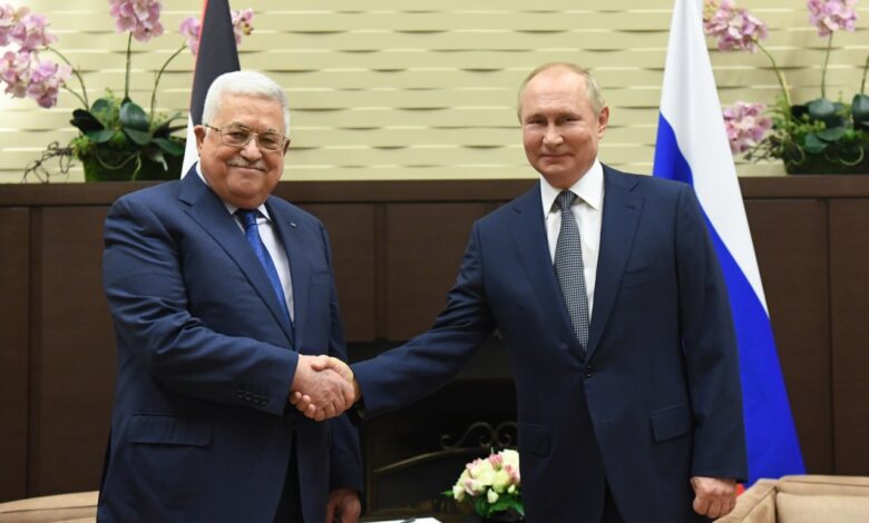 الكرملين: بوتين سيبحث غدًا مع عباس تطوير العلاقات التجارية والاقتصادية والثقافية فضلاً عن الوضع في الشرق الأوسط