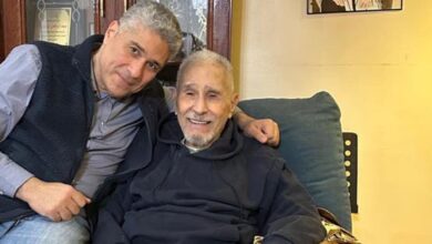 سلطات ضريبية ترفع حجزاً مؤقتاً عن حسابات الفنان المصري عبد الرحمن أبو زهرة 3 سلطات ضريبية ترفع حجزاً مؤقتاً عن حسابات الفنان المصري عبد الرحمن أبو زهرة