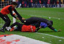 حارس السنغال يكسر الصمت ويكشف تفاصيل "مناوشات" المنشفة