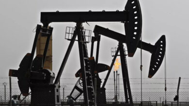 الشركة السورية للبترول تعلن بدء استخراج النفط من الحقول التي أعيدت السيطرة عليها شرقي البلاد 3 الشركة السورية للبترول تعلن بدء استخراج النفط من الحقول التي أعيدت السيطرة عليها شرقي البلاد