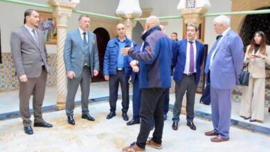 وفد برلماني روسي رفيع يزور قصر "رؤساء البحر" التاريخي بالجزائر لتعزيز التواصل الثقافي