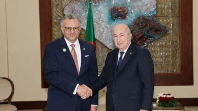 الرئيس الجزائري يستقبل مستشار الرئيس الأمريكي لبحث العلاقات الثنائية والقضايا الإقليمية