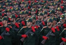 الحرس الثوري الإيراني: أسلوب التخويف بإرسال حاملات طائرات "قديم" وواشنطن تلجأ للحرب النفسية