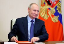 بوتين يتسلم أوراق اعتماد سفراء 34 دولة لدى روسيا في الكرملين