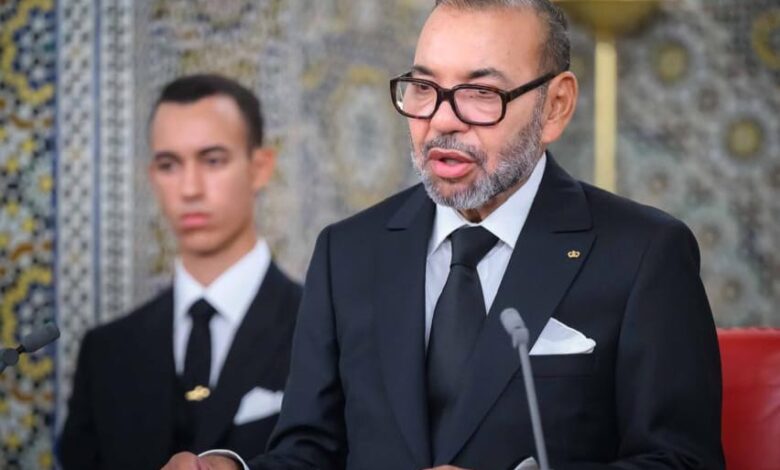 الملك محمد السادس يأمر القوات المسلحة بالتدخل لمواجهة التقلبات الجوية بالمغرب