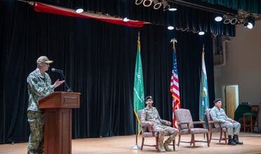 البحرية الباكستانية تتسلم قيادة قوة المهام (150) من السعودية لتعزيز الأمن البحري 2 البحرية الباكستانية تتسلم قيادة قوة المهام (150) من السعودية لتعزيز الأمن البحري