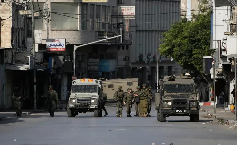 إصابة 5 فلسطينيين بينهم 3 أطفال جراء اقتحام إسرائيلي للضفة الغربية