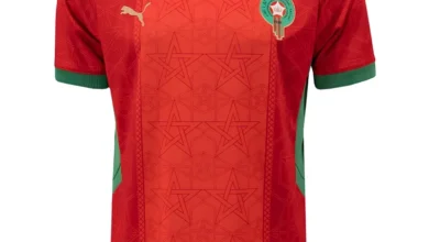 إدانة شاب جزائري بالسجن النافذ على خلفية ارتداء قميص المنتخب المغربي 2 إدانة شاب جزائري بالسجن النافذ على خلفية ارتداء قميص المنتخب المغربي