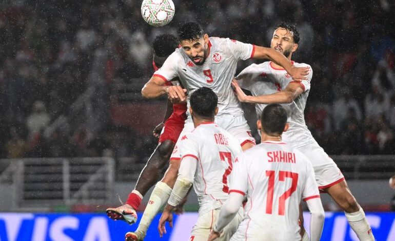 تصنيف فيفا: الجزائر تتقدم إلى المركز 28 عالميًا وتونس تتراجع إلى 47