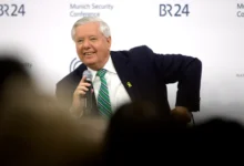 السنياتور الامريكي الجمهوري ليندسي يلوّح بعملية عسكرية ضد كوبا على غرار فنزويلا