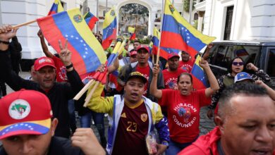 كاتب بريطاني: أحنّ إلى أيام النفاق الأميركي