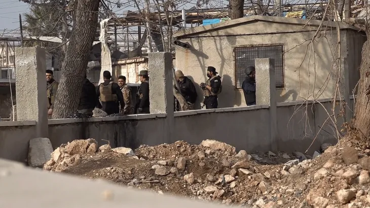 الجيش السوري يستهدف مواقع "قسد" في حلب بعد تجدد الاشتباكات