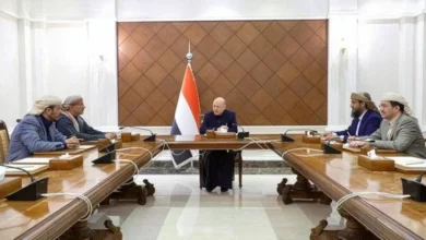 المجلس الانتقالي الجنوبي يؤكد استمرار مهام الزبيدي ويطالب السعودية بضمان سلامة وفده