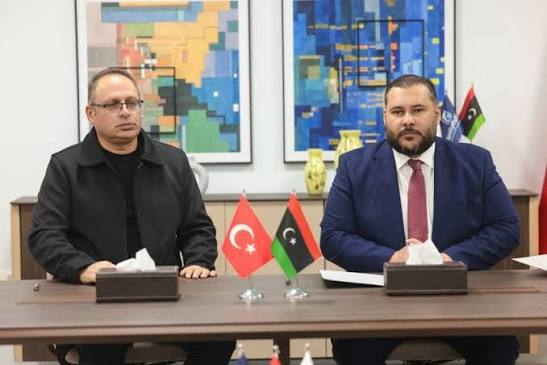ليبيا توقع مذكرة تفاهم مع شركة تركية لتطوير مشاريع إسكانية وتنموية في سبها
