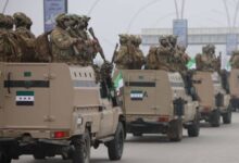 الجيش السوري يباشر تأمين منطقة العمليات بريف حلب الشرقي ويطالب المدنيين بعدم دخولها