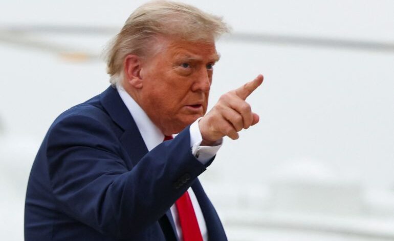 ترامب يهدد إيران بهجوم عسكري قريب مع حشد أميركي تاريخي في المنطقة 1 ترامب يهدد إيران بهجوم عسكري قريب مع حشد أميركي تاريخي في المنطقة