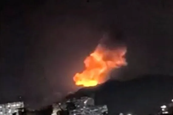 دوي انفجارات وتحليق طائرات حربية يهزّ العاصمة الفنزويلية كراكاس