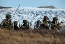 صحيفة بريطانية: أزمة غير مسبوقة تهز الناتو بسبب تهديدات ترامب بشأن غرينلاند