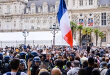 زعيم حزب فرنسي يدعو للخروج من الاتحاد الأوروبي ويهاجم سياساته