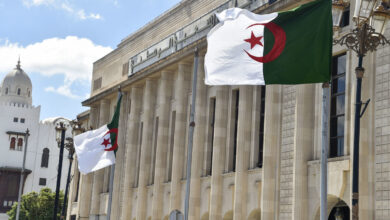 الجزائر تطالب بتعديلات على قانون تجريم الاستعمار الفرنسي وسط خلاف حول التعويضات 3 الجزائر تطالب بتعديلات على قانون تجريم الاستعمار الفرنسي وسط خلاف حول التعويضات