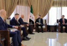 المبعوث الأميركي يدعو دمشق و«قسد» لاستئناف الحوار بعد تصاعد التوتر في حلب