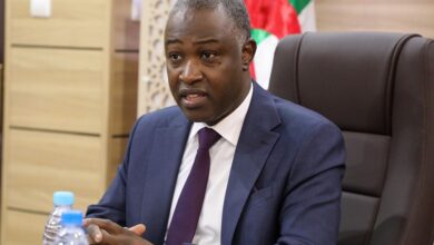 وزير الشباب الجزائري مصطفى حيداوي: سنمنح العائدين الى أرض الوطن منحة البطالة لنضمن لهم مستقبل أفضل من العيش في أوروبا