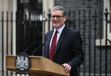 بريطانيا: رئيس الوزراء ستارمر يدعو حزب العمال لمواجهة "حزب الإصلاح" وسط أزمات داخلية