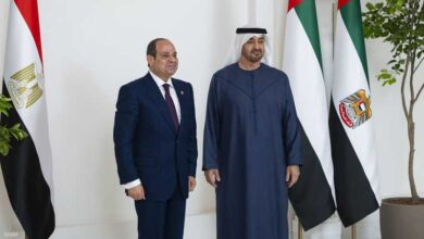 السيسي يصل الإمارات في زيارة أخوية لتعزيز العلاقات الثنائية