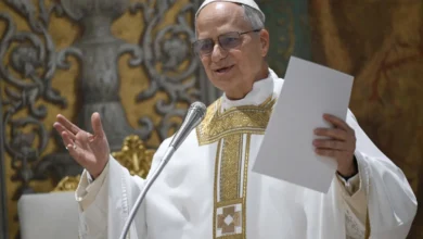 البابا ليو: الكنيسة مفتوحة للجميع لكن موقفها من المثليين والمتحولين جنسيا لا يتغير