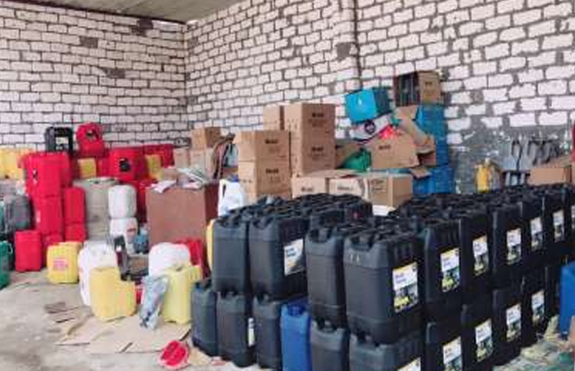 مصر.. ضبط 30 طن زيوت سيارات مغشوشة في البحيرة