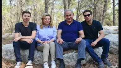 فضائح عائلة نتنياهو… رواية من رئيس فريق أمنه السابق
