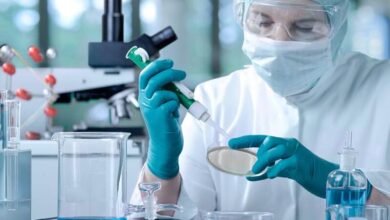 الجزائر تُقرّ إجبارية تحليل تعاطي المخدرات للتلاميذ والطلبة ومتقدّمي التوظيف