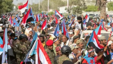 اليمن: مليونية في أبين تطالب بتفعيل الإعلان الدستوري 5 اليمن: مليونية في أبين تطالب بتفعيل الإعلان الدستوري