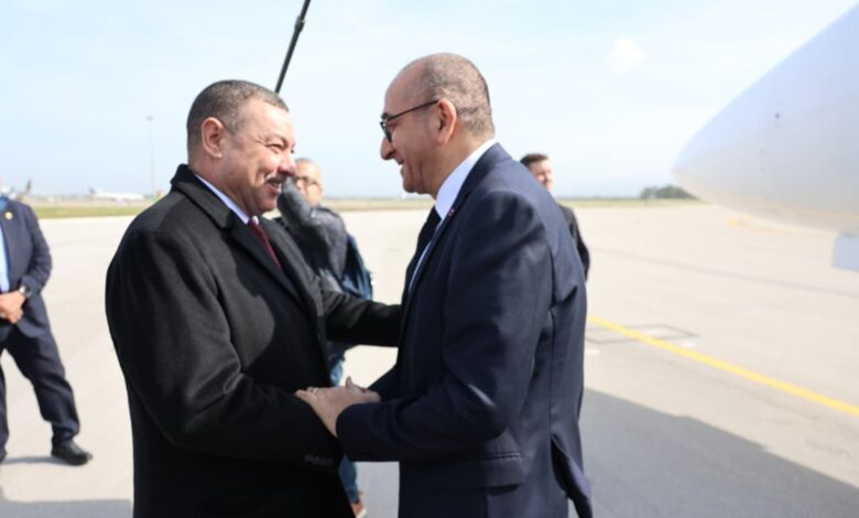 وزير الداخلية الجزائري السعيد سعيود يستقبل لوران نونيز لدى وصوله إلى الجزائر 1 وزير الداخلية الجزائري السعيد سعيود يستقبل لوران نونيز لدى وصوله إلى الجزائر