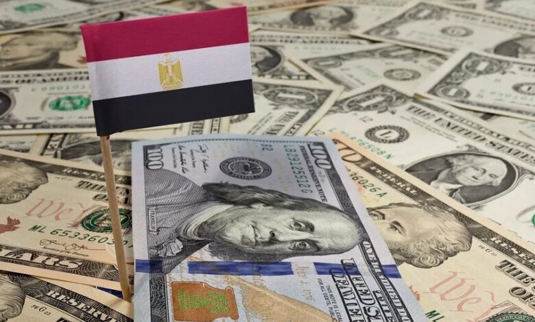 احتياطي مصر من النقد الأجنبي يسجل مستوى قياسي جديد عند 52.594 مليار دولار